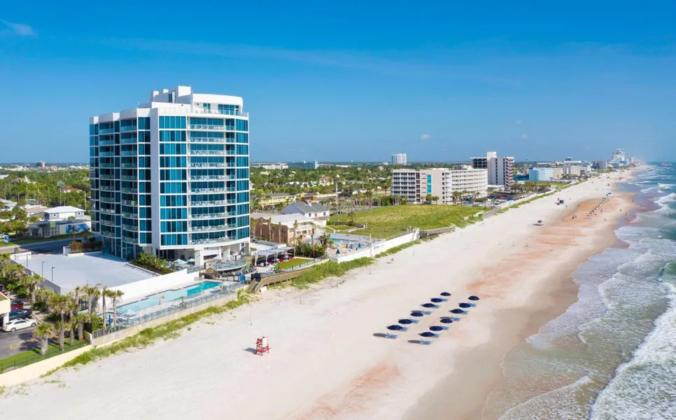 Max Beach Resort Panorama Suite 704 hotel detail image 6