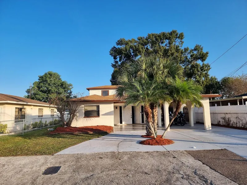 Well equiped house near Raymond James Stadium hotel detail image 2