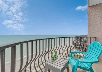 Palms Resort 1704 hotel thumbnail 3