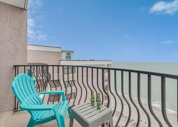 Palms Resort 1704 hotel thumbnail 4