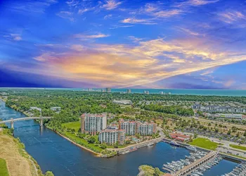Marina Inn 5-305 hotel thumbnail 2