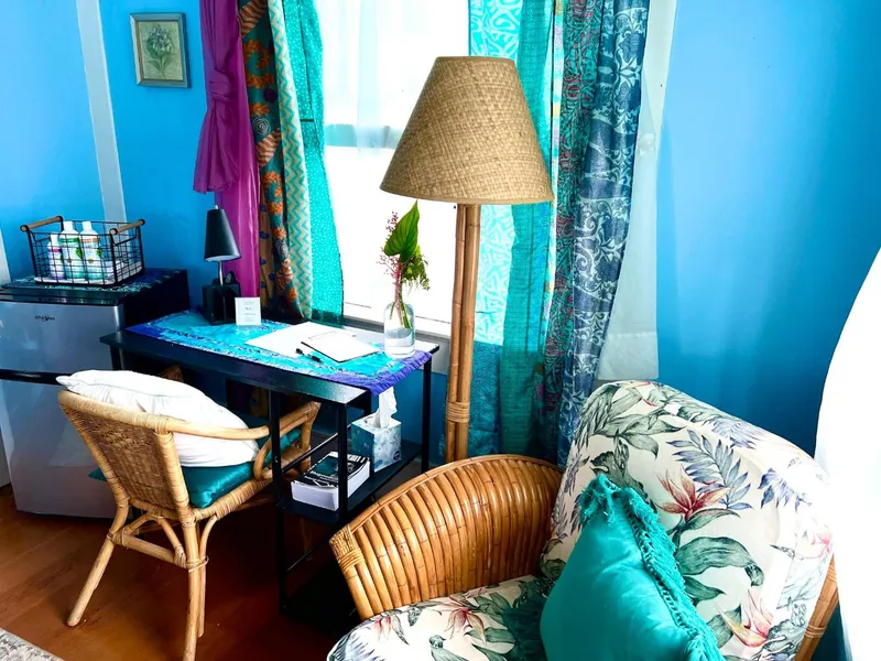 Guest Suites at Aloha Boutique Vegan B&B Inn - alcohol-free & smoke-free hotel detail image 6