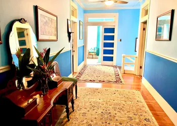 Guest Suites at Aloha Boutique Vegan B&B Inn - alcohol-free & smoke-free hotel thumbnail 7