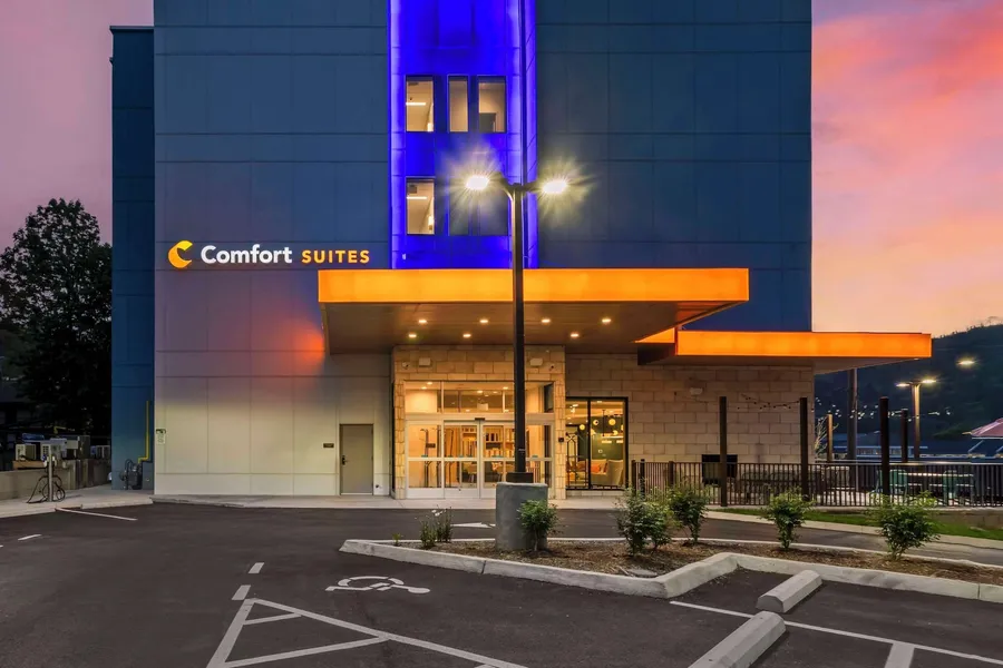 Comfort Suites Gatlinburg Downtown-Convention Center hotel detail image 6