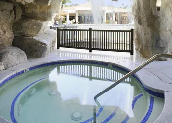 Palm Canyon Resort #2 hotel thumbnail 7