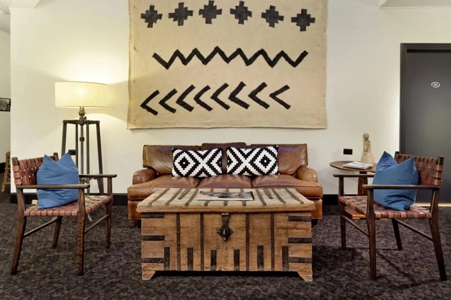 Independence Square 205 Stylish Hotel Room with AC Great Location in Aspen hotel detail image 6