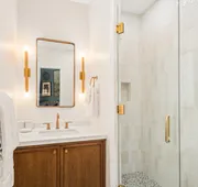 Independence Square 205 Stylish Hotel Room with AC Great Location in Aspen hotel detail image 7