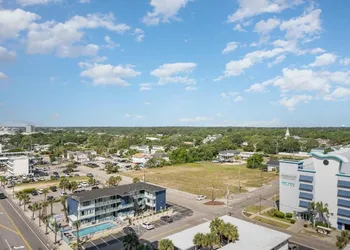 Bay View Resort City View 4ppl hotel thumbnail 5