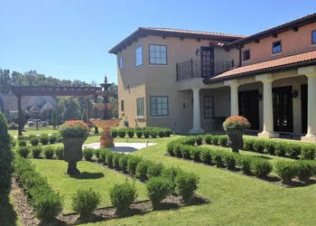 Pinnacle Luxury Apt Awesome Location & Life Style! hotel thumbnail 2
