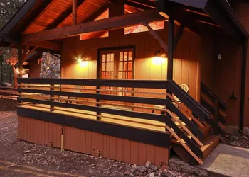The Lodge at Uli Pines by BnB Yosemite hotel thumbnail 4