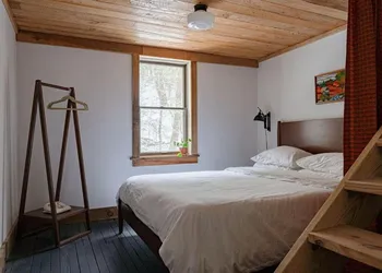 Emory Brook Lodge - Streamside Living hotel thumbnail 8