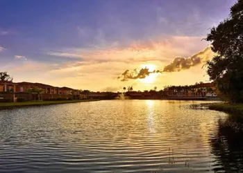 Luxury Resort Home w/ Private Jacuzzi-3 mi 2Disney hotel thumbnail 5