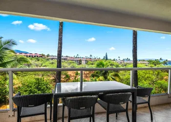 K B M Resorts Maui Banyan MBY-H413 NEW Remodeled 1B MB retreat with AC hotel thumbnail 2