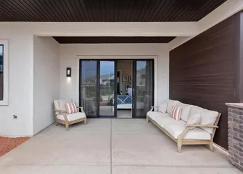 Ocotillo 24 Sleeps 16 Beautiful New Home Near Resort Splash Pad Views Resort Amenities hotel thumbnail 5