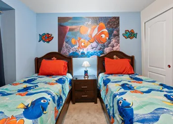 Windsor Resort 5br Private Poolhot Tub & Lakeview hotel thumbnail 6
