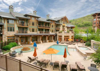 Escala Lodges by Luxury Mountain Destina hotel thumbnail 2