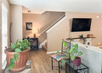 Big & cozy family home in NW SA hotel thumbnail 4