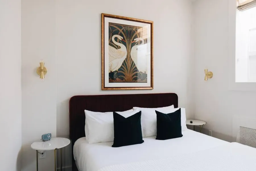 Bellwood Deluxe Suite 108 at The Bellwether Hotel hotel detail image 6