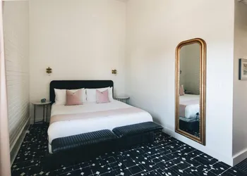 Mossrose Suite 203 at The Bellwether Hotel hotel thumbnail 5