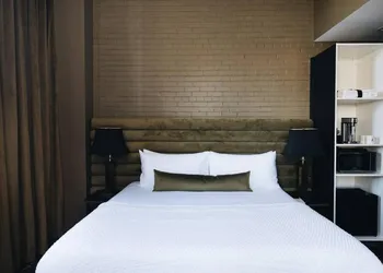 The Olmsted Suite 101 at The Bellwether Hotel hotel thumbnail 6
