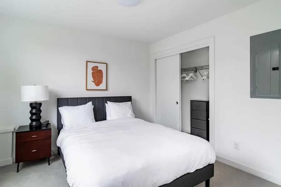 Modern 2BR Home in Northgate hotel detail image 6