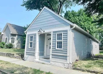New Duplex Home in Noblesville hotel thumbnail 2