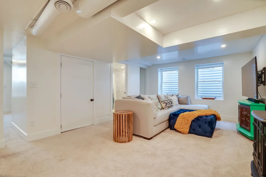 Spacious Minneapolis Home - 2 Mi to Downtown! hotel detail image 2