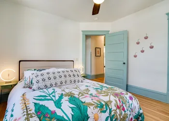 Spacious Minneapolis Home - 2 Mi to Downtown! hotel thumbnail 8