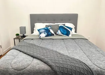 NEW! 5 min from Mall Airport and Dinning! hotel thumbnail 2