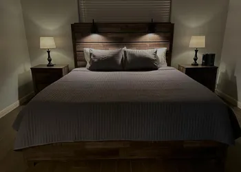 The Lone Star Lodge 2 bed/2 bath Wifi included hotel thumbnail 3
