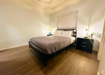 The Lone Star Lodge 2 bed/2 bath Wifi included hotel thumbnail 6