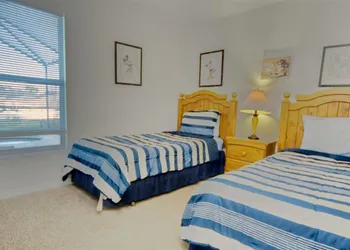 Excellent Location Stunning resort 5 Bed 3 Bath pool home at Emerald Island close to Disney hotel thumbnail 2