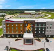 Hawthorn Extended Stay by Wyndham Sulphur (Lake Charles) hotel detail image 4