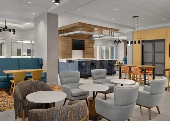 Hampton Inn By Hilton Dexter hotel thumbnail 4