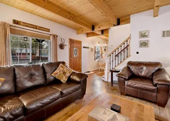 2028 - Whiskey Mountain Lodge home hotel thumbnail 7