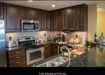 ~EDC Orlando 2BDRM Home Vacation Resort hotel thumbnail 3
