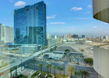 Luxury Studio MGM Signature Best Location Lazy River No Resort Fee hotel thumbnail 7