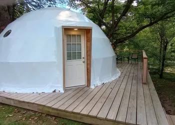 GlampOut Resort - Elk River hotel thumbnail 6