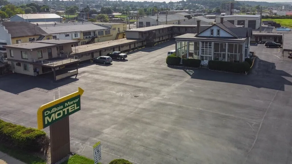 DuBois Manor Motel hotel detail image 2