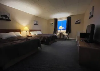 Fletchy's Pictured Rocks Resort hotel thumbnail 8
