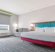Hampton Inn By Hilton Santa Clarita-Valencia hotel detail image 4