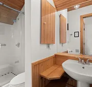 Independence Square 311 Best Location! Hotel Room with Rooftop Hot Tub in Aspen hotel detail image 7