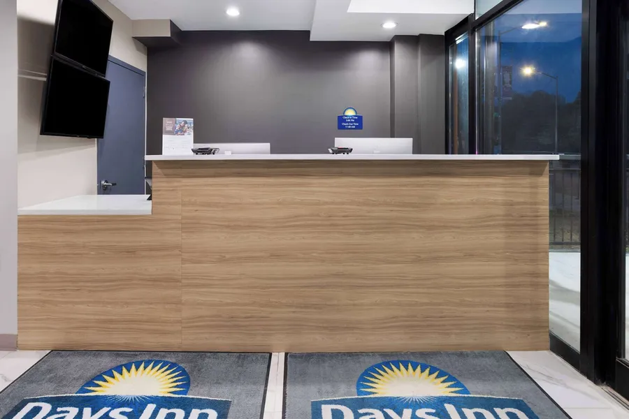 Days Inn By Wyndham Staten Island hotel detail image 6