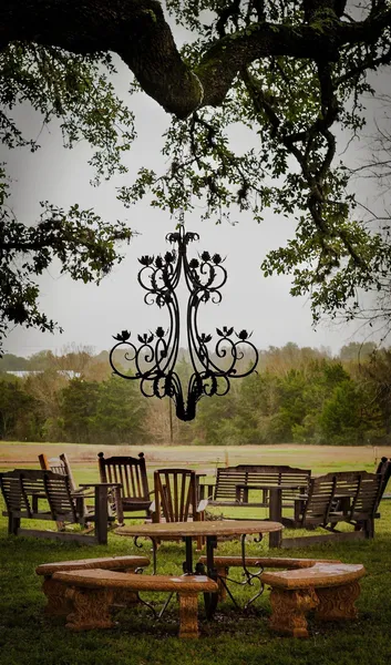 Round Top Hotel hotel detail image 2