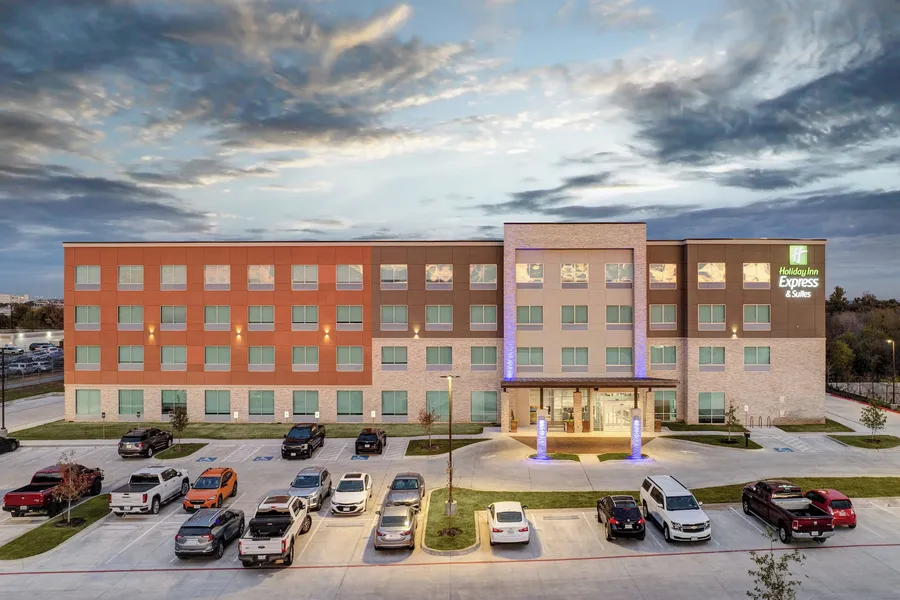 Holiday Inn Express & Suites Austin Airport East by IHG hotel detail image 6