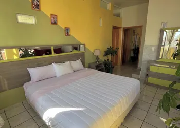 OYO Hotel Museo Carnaval hotel thumbnail 6