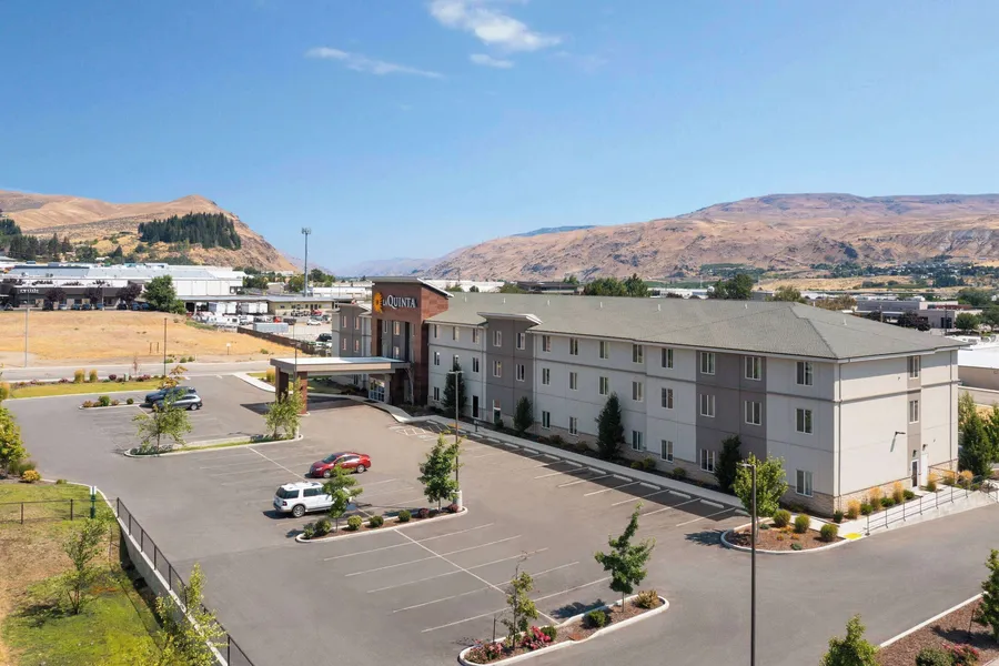 La Quinta Inn & Suites by Wyndham Wenatchee hotel detail image 2