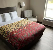 Red Carpet Inn hotel detail image 7
