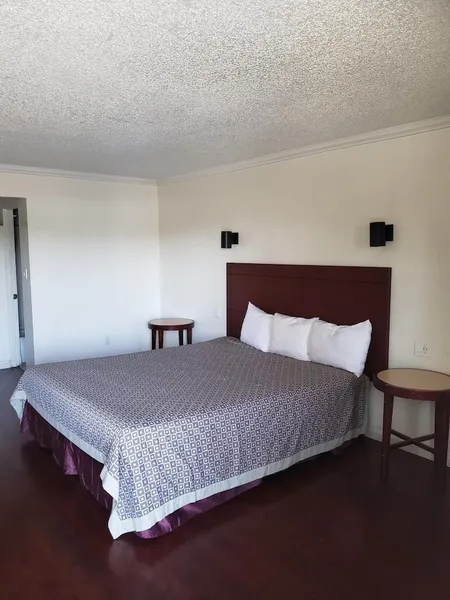 Travelodge by Wyndham Fairplex Pomona hotel detail image 2