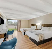 Red Carpet Inn & Suites hotel detail image 3